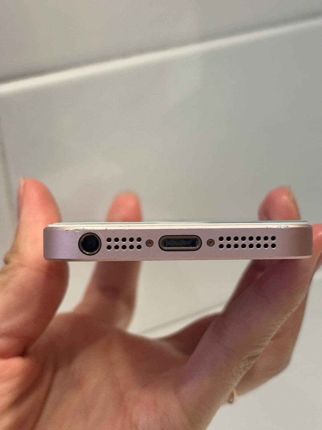 아이폰 se 판매합니다 상품이미지5