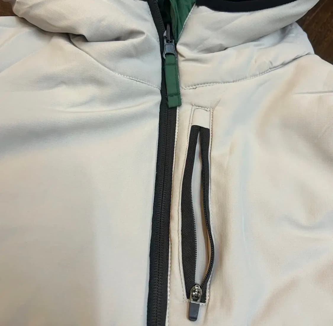 FCMM 리버시블 경량패딩 컬러블럭 그레이-그린 후드패딩자켓 상품이미지4