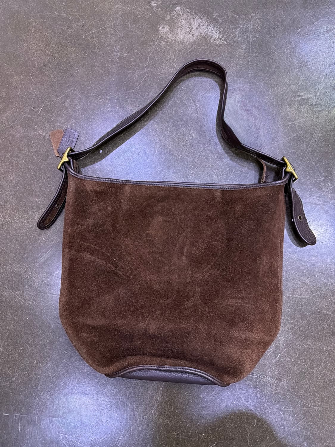 코치 올드 빈티지 소가죽 스웨이드 버클리 더플백 토트 상품이미지2