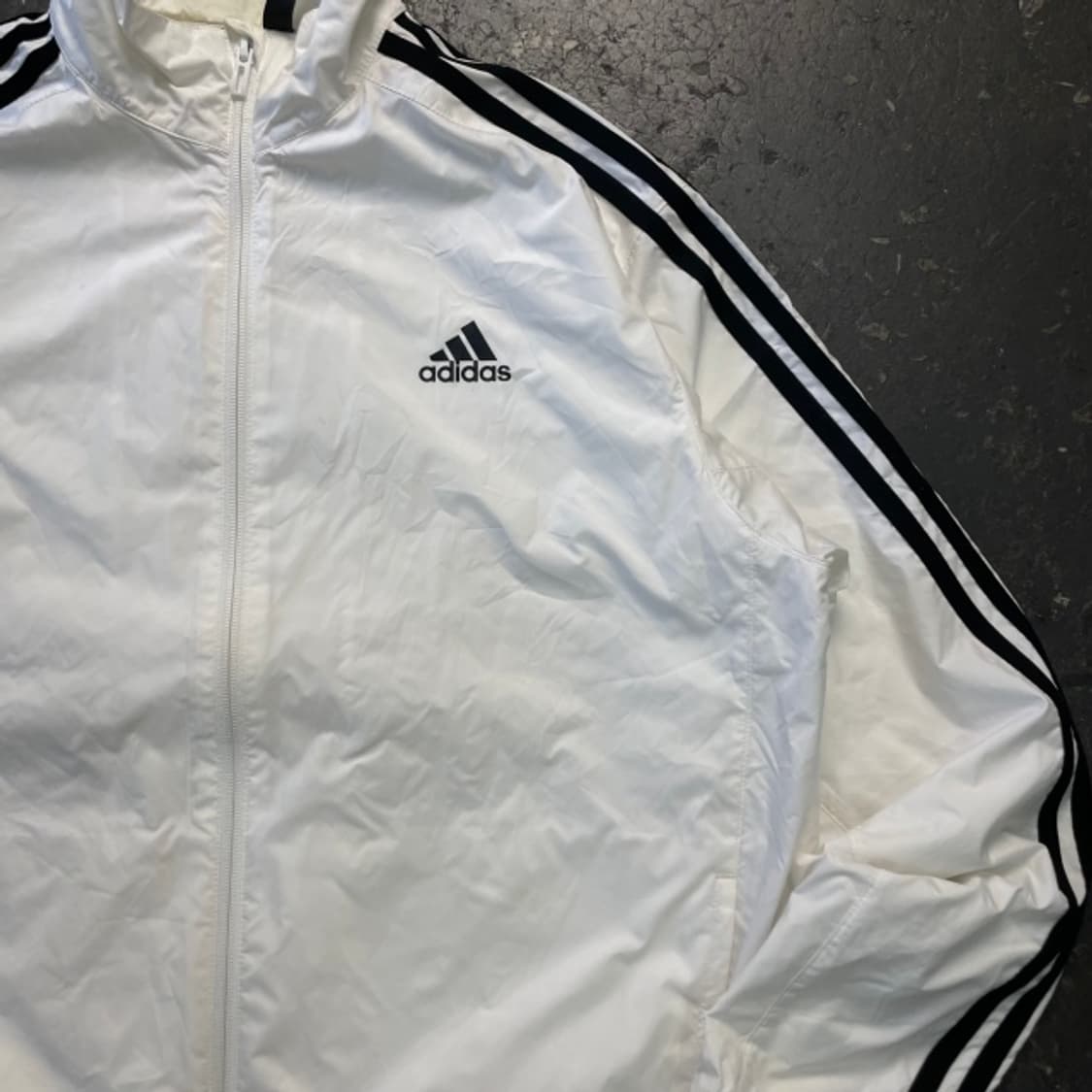 105 아디다스 바람막이 상품이미지2