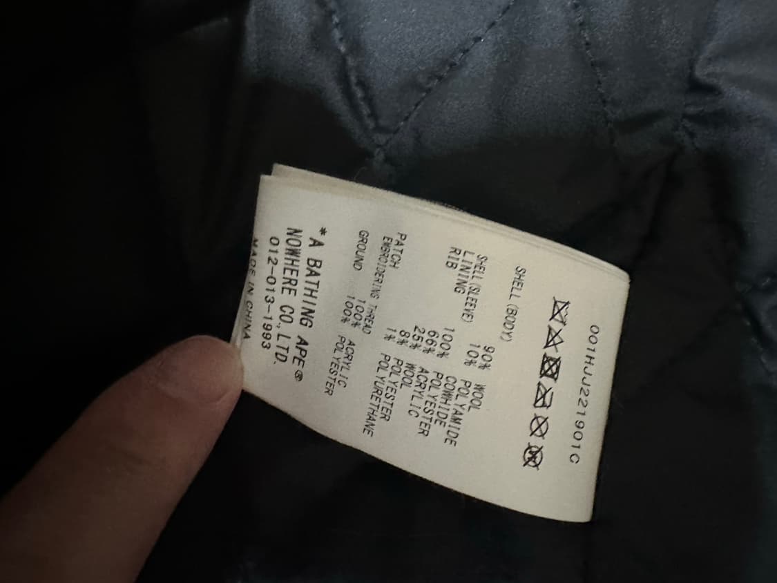 베이프 네이버후드 바시티 검흰 상품이미지6