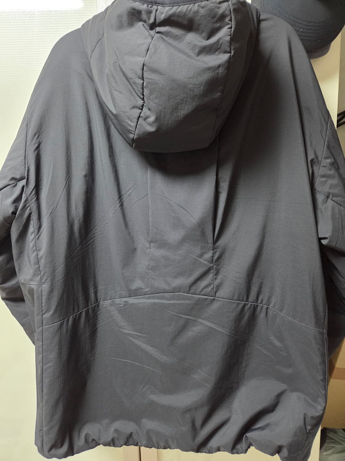 살로몬 모디세이 패딩팝니다.  상품이미지2