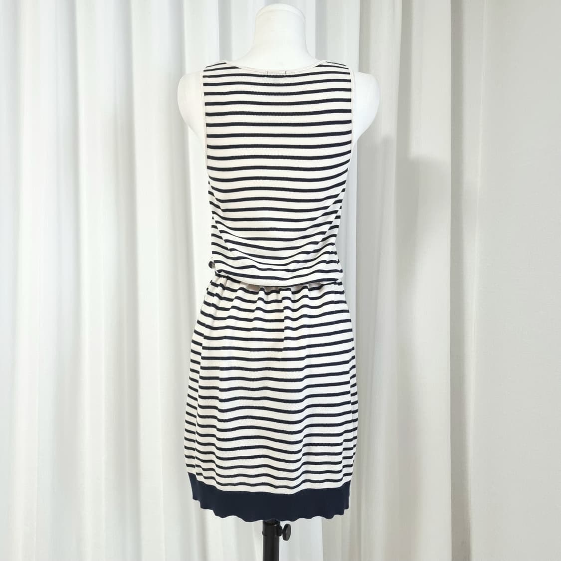 조셉 JOSEPH 코튼린넨 니트 원피스 휴양지룩 (44~날씬55/표기M) 상품이미지3