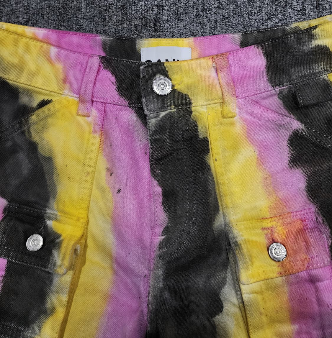 GANNI 가니 멀티 컬러 워시드 타이다이 데님 쇼츠 반바지 25 상품이미지4