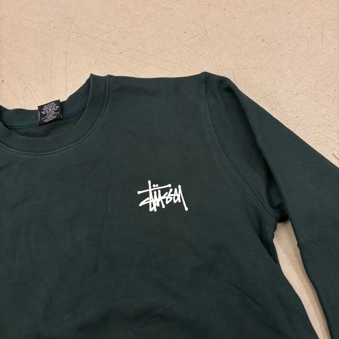 스투시 베이직 빅로고 그린 맨투맨 상품이미지3