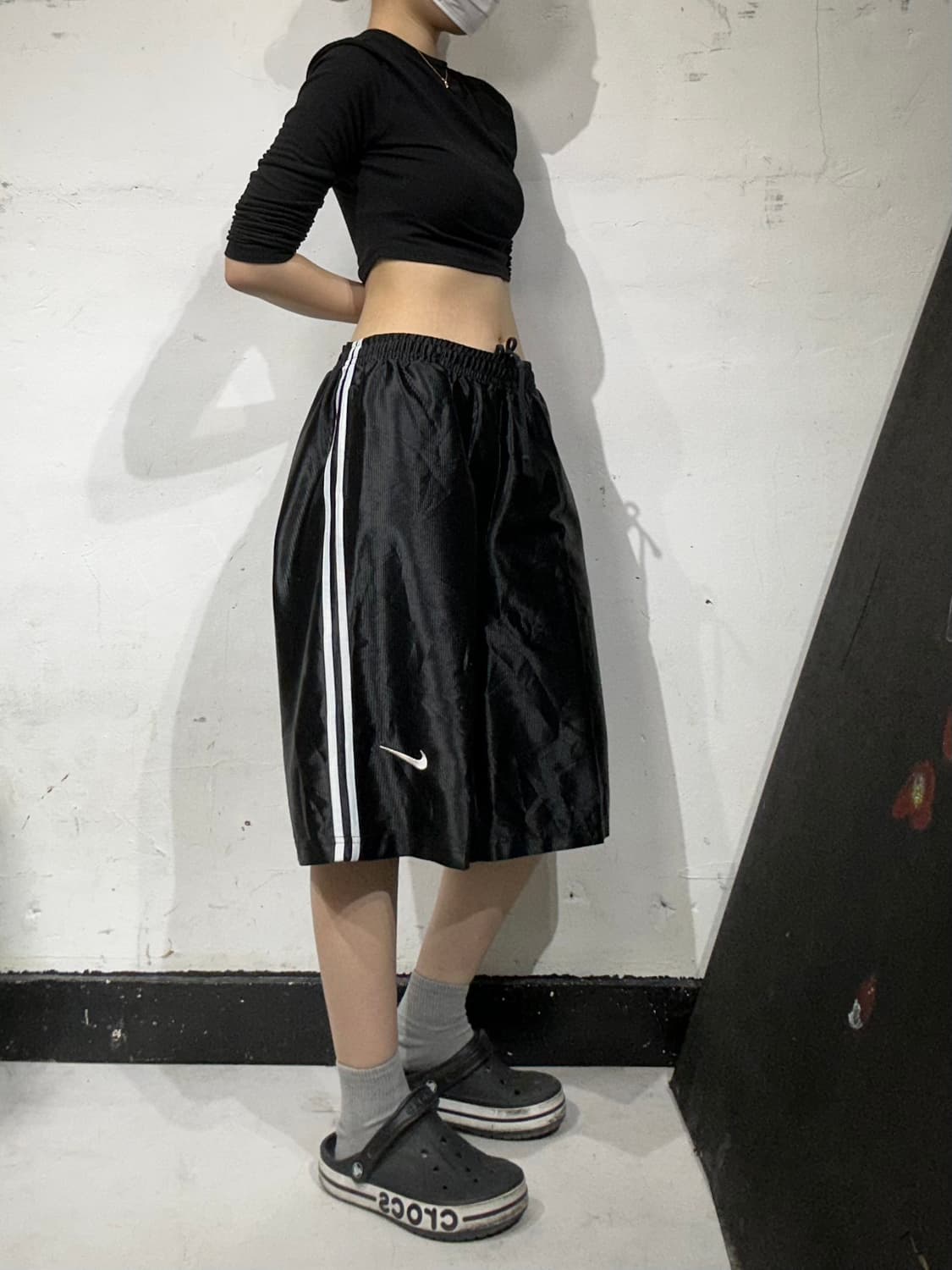 00s 나이키 블랙 와이드 사이드 라인 버뮤다 추리닝 바지 반바지 M  상품이미지1