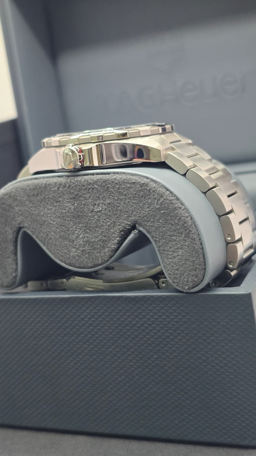 태그호이어 포뮬러1 칼리버5 25년 9월 오토매틱 세라믹 시계 상품이미지4