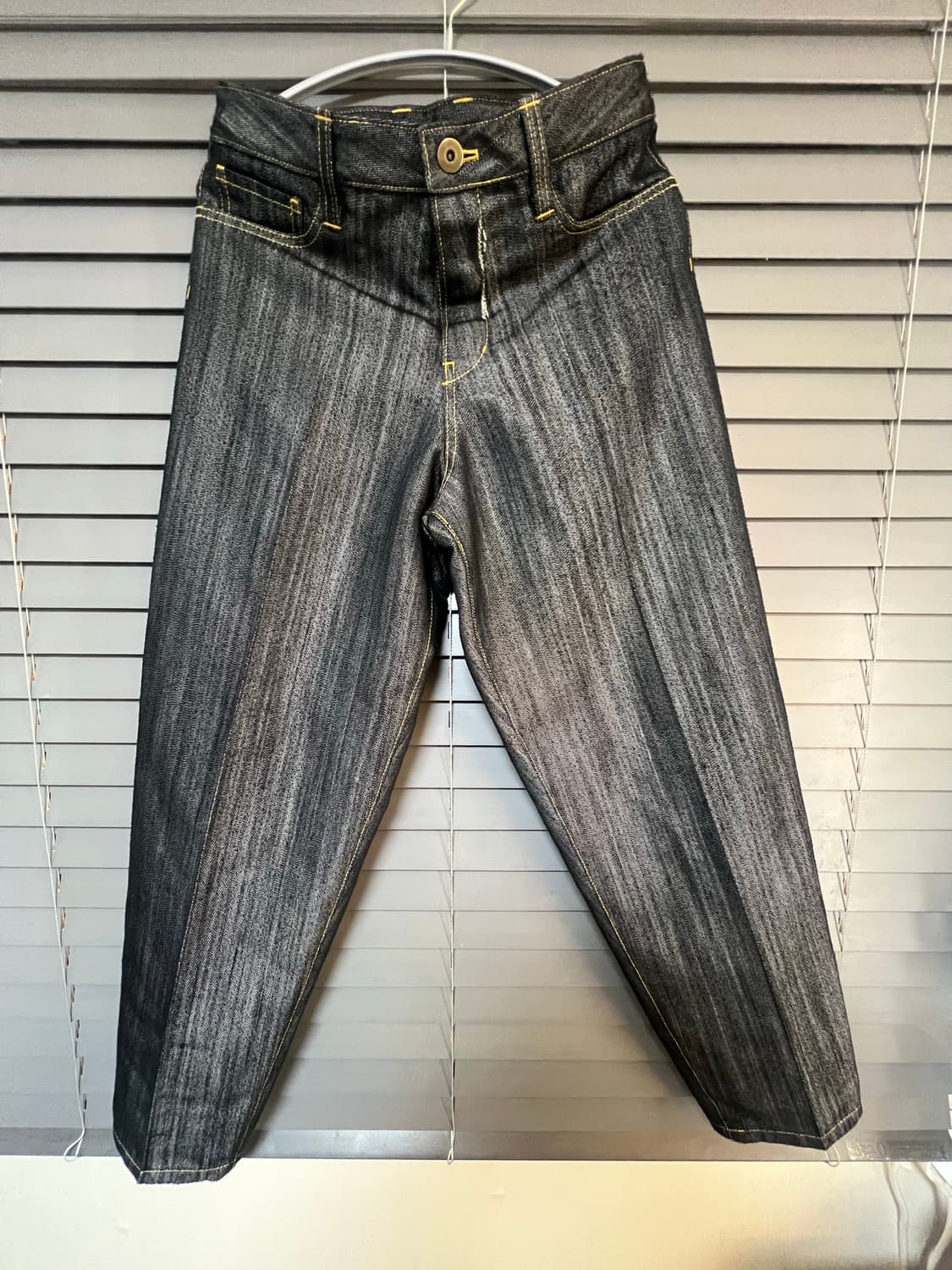 이세이 미야케 플라이 버튼 데님 팬츠 상품이미지1