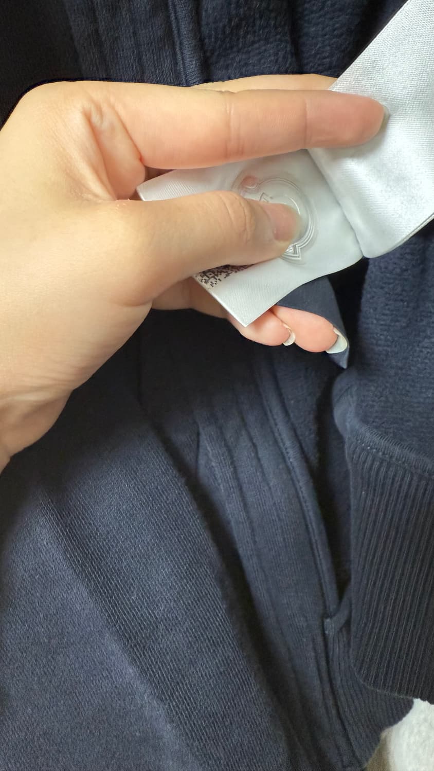 몽클레어 후드집업 상품이미지3
