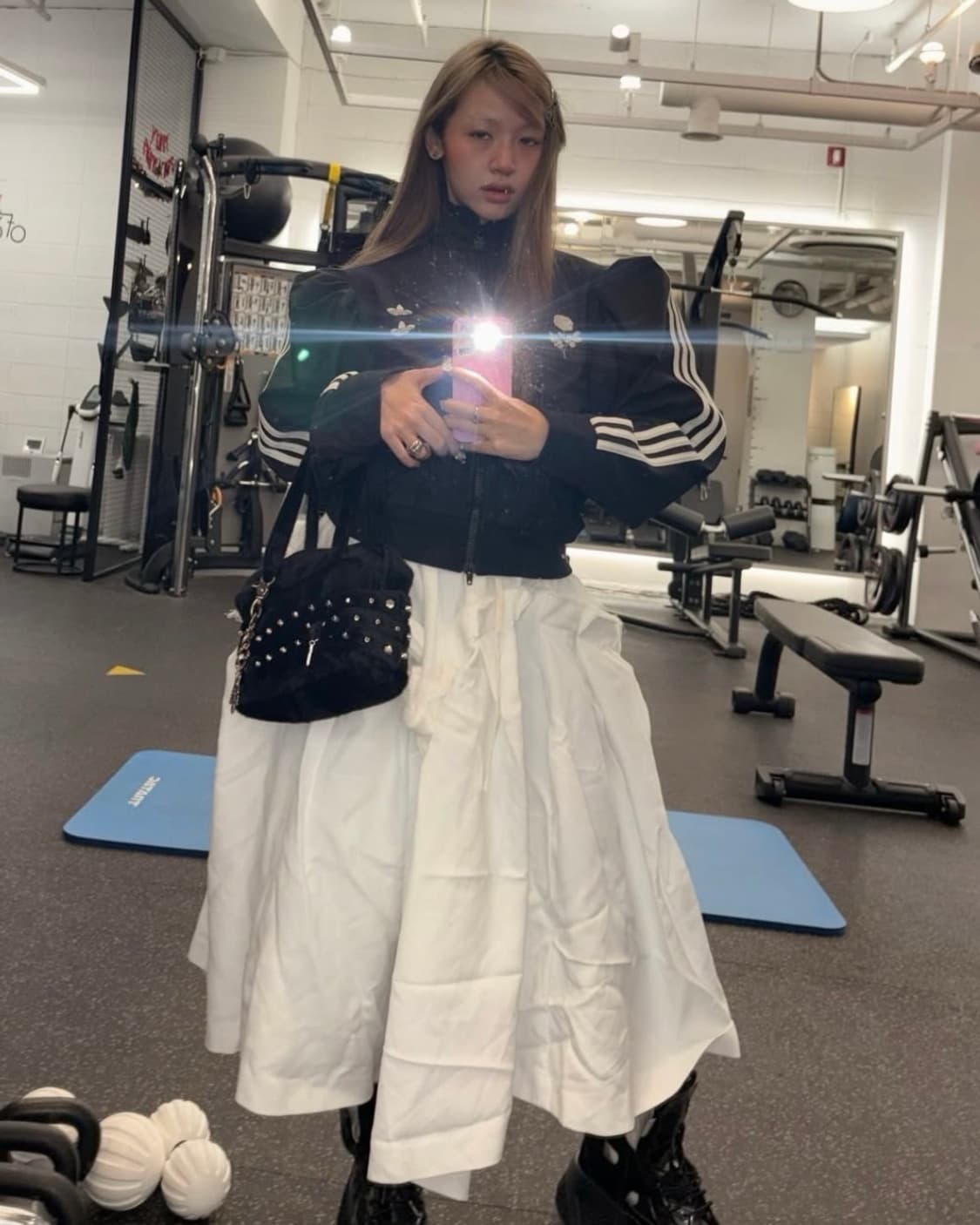 [S]아디다스 x  윌리차바리아 25fw 블라우스 트랙 자켓 상품이미지4