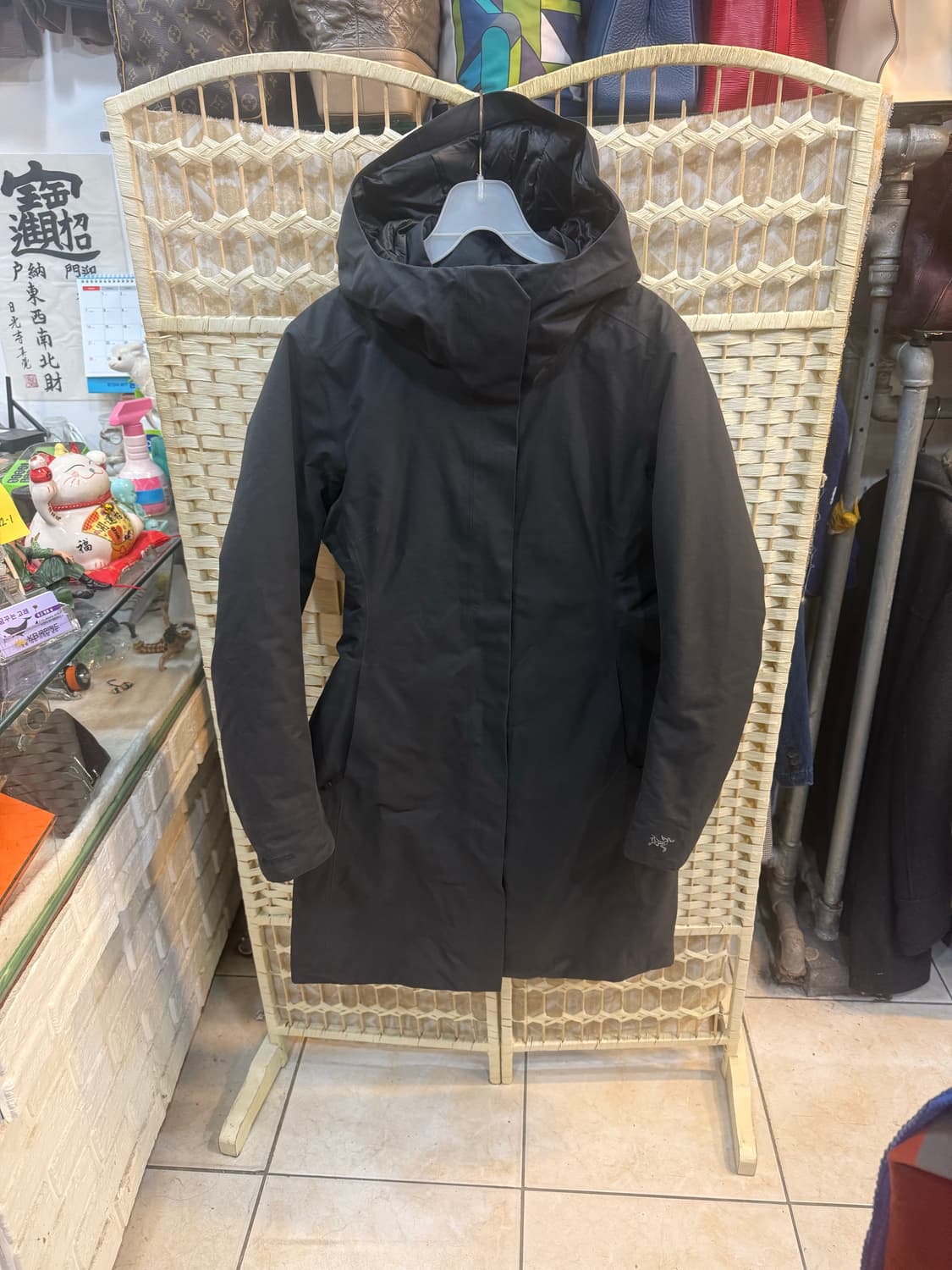 55-66 정품 아크테릭스 파테라 고어 다운패딩 팝니다 상품이미지1