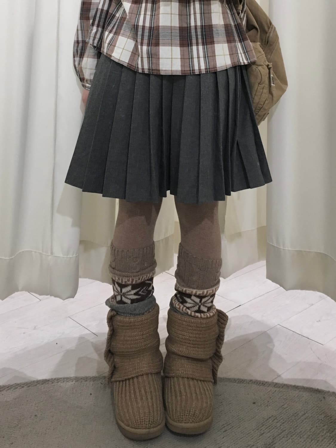 미디 플리츠 스커트 상품이미지1