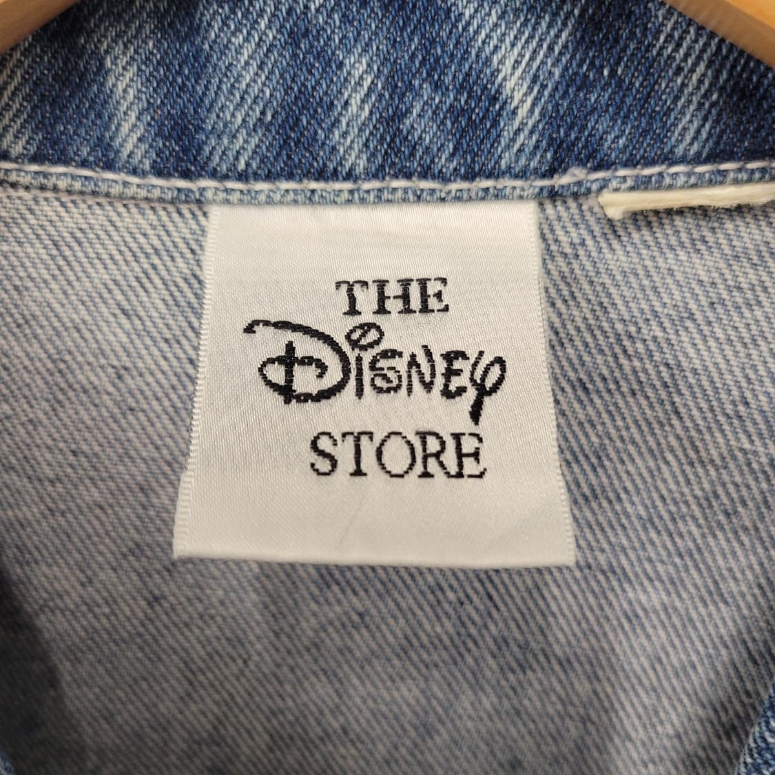 Disney 디즈니 90's 곰돌이푸 자수 데님 자켓 상품이미지4