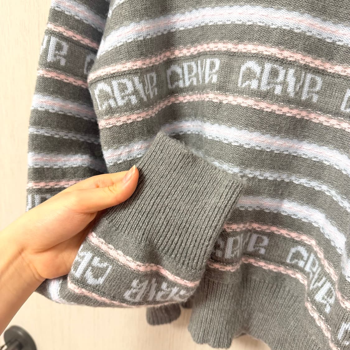 그로브 스트라이프 니트 상품이미지3