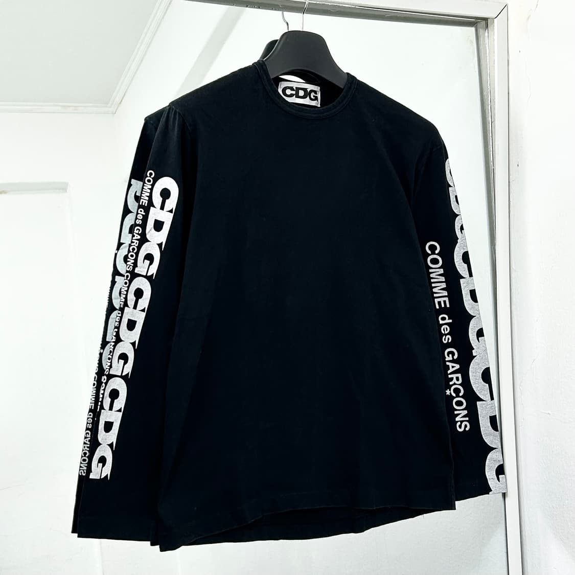 꼼데가르송 CDG 사이드로고 롱슬리브 상품이미지5