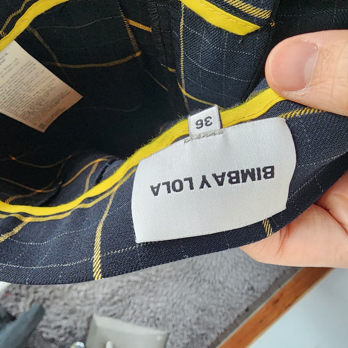 빔바이룰라 블랙/골드 체크무늬 바지 상품이미지7