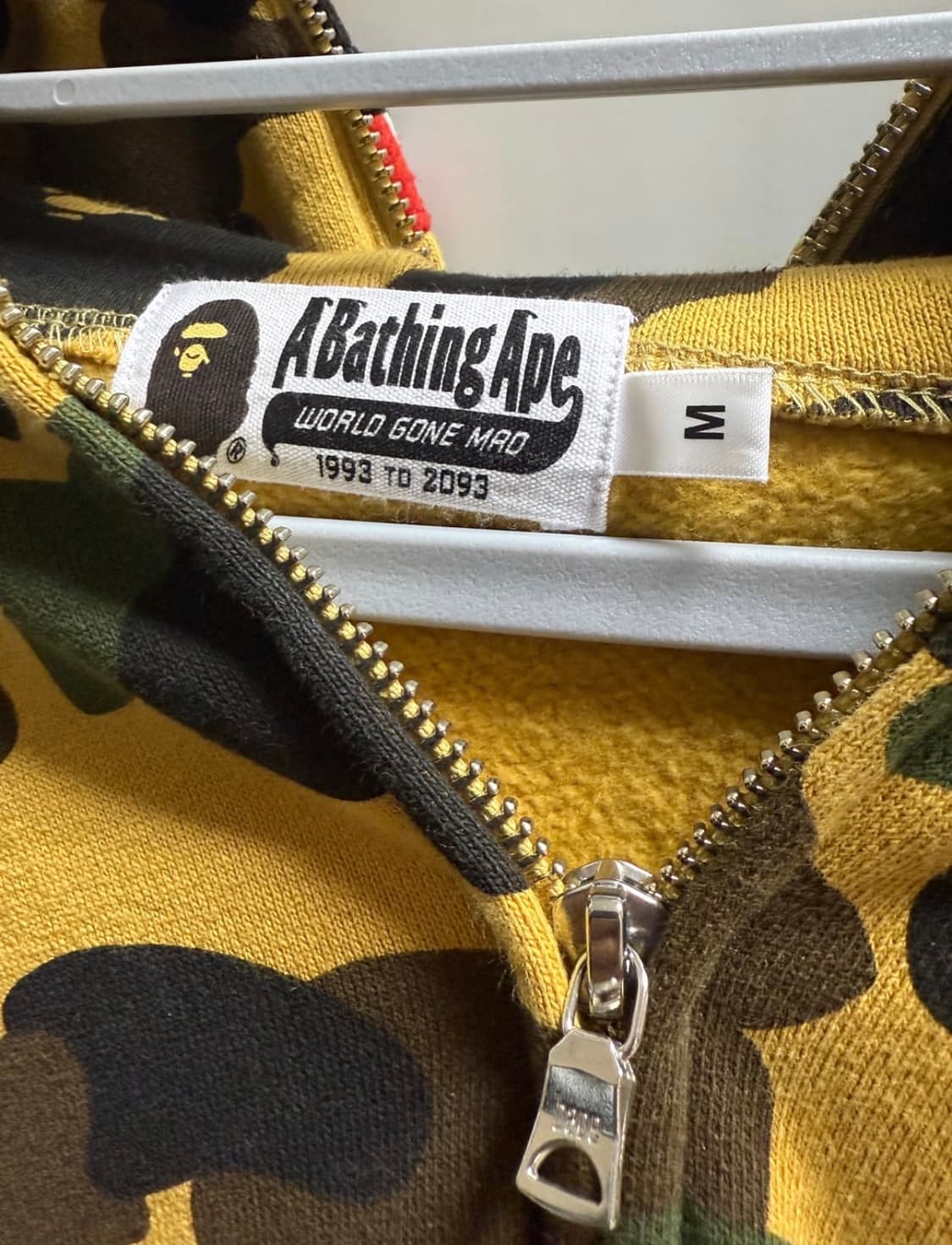 베이프 퍼스트 카모 샤크 풀 집 후드 옐로우 (m) 상품이미지4