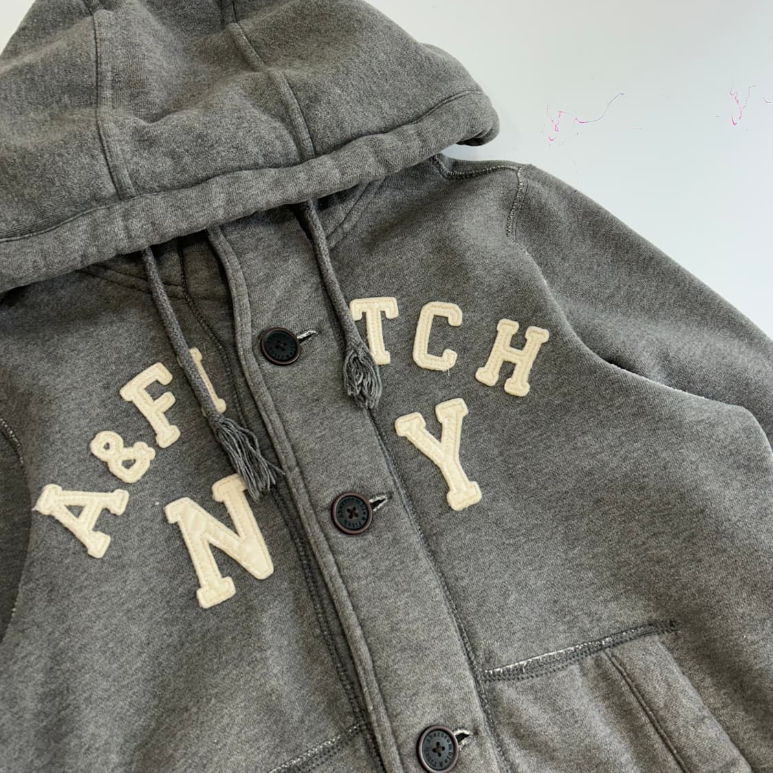 Abercrombie 아베크롬비 스펠아웃 하이넥 그레이 버튼업 후드집업 상품이미지4