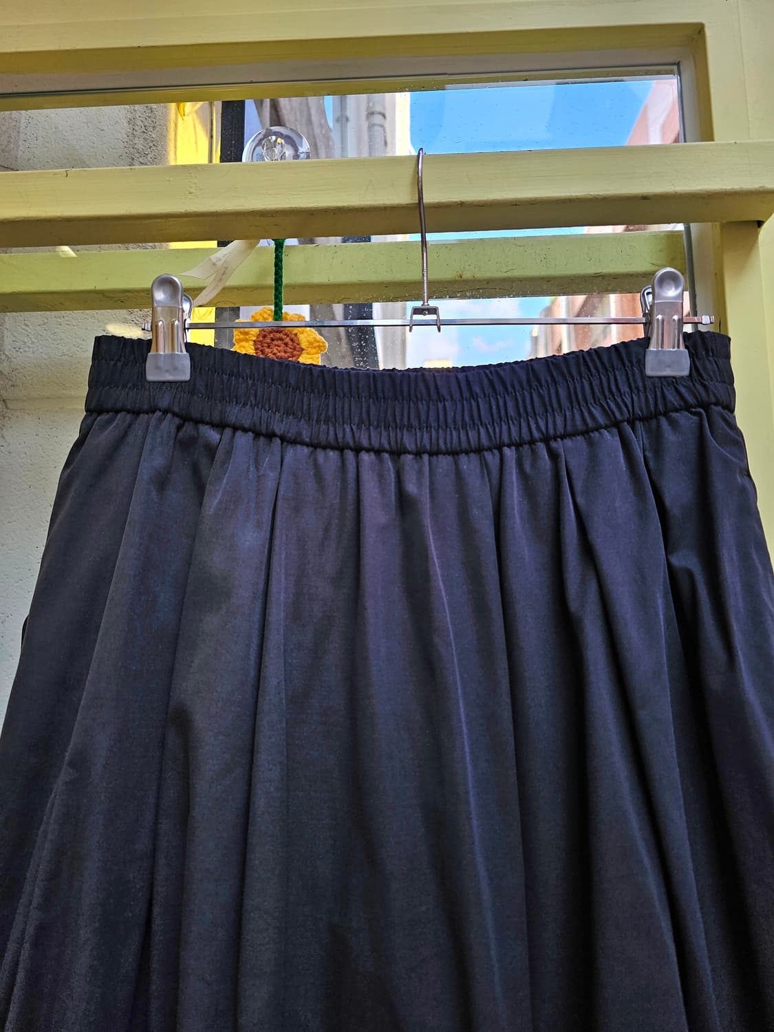 블랙 퍼프 롱스커트 상품이미지3