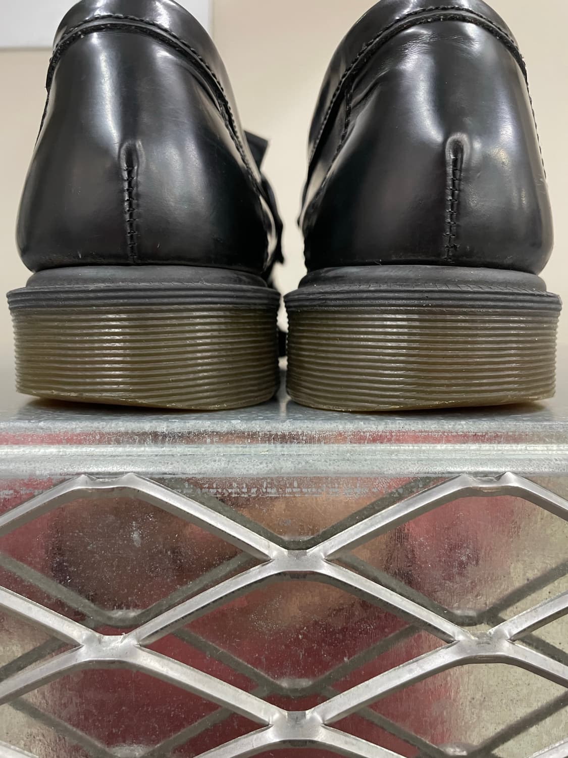 닥터마틴 아드리안 블랙 uk7 상품이미지10