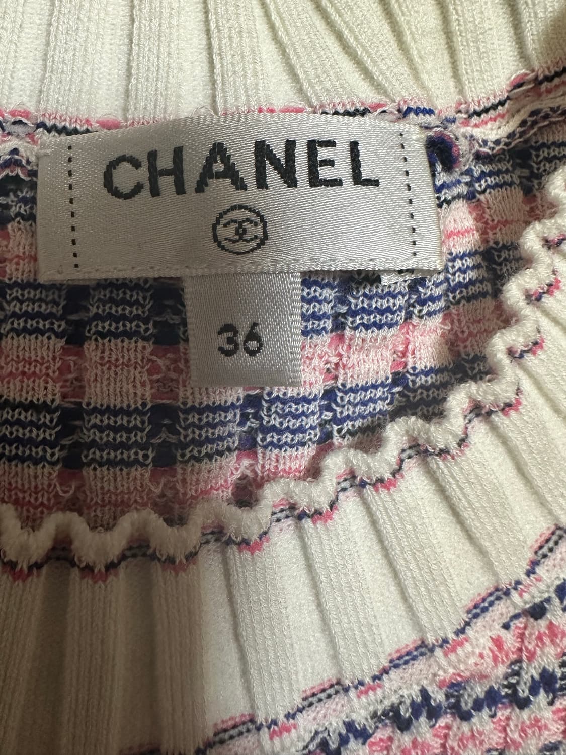 샤넬 cc로고 코튼반팔 니트  티셔츠 정품 상품이미지4