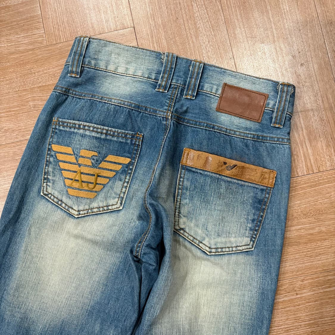 알마니 진스 하드 페이딩 데님 상품이미지8