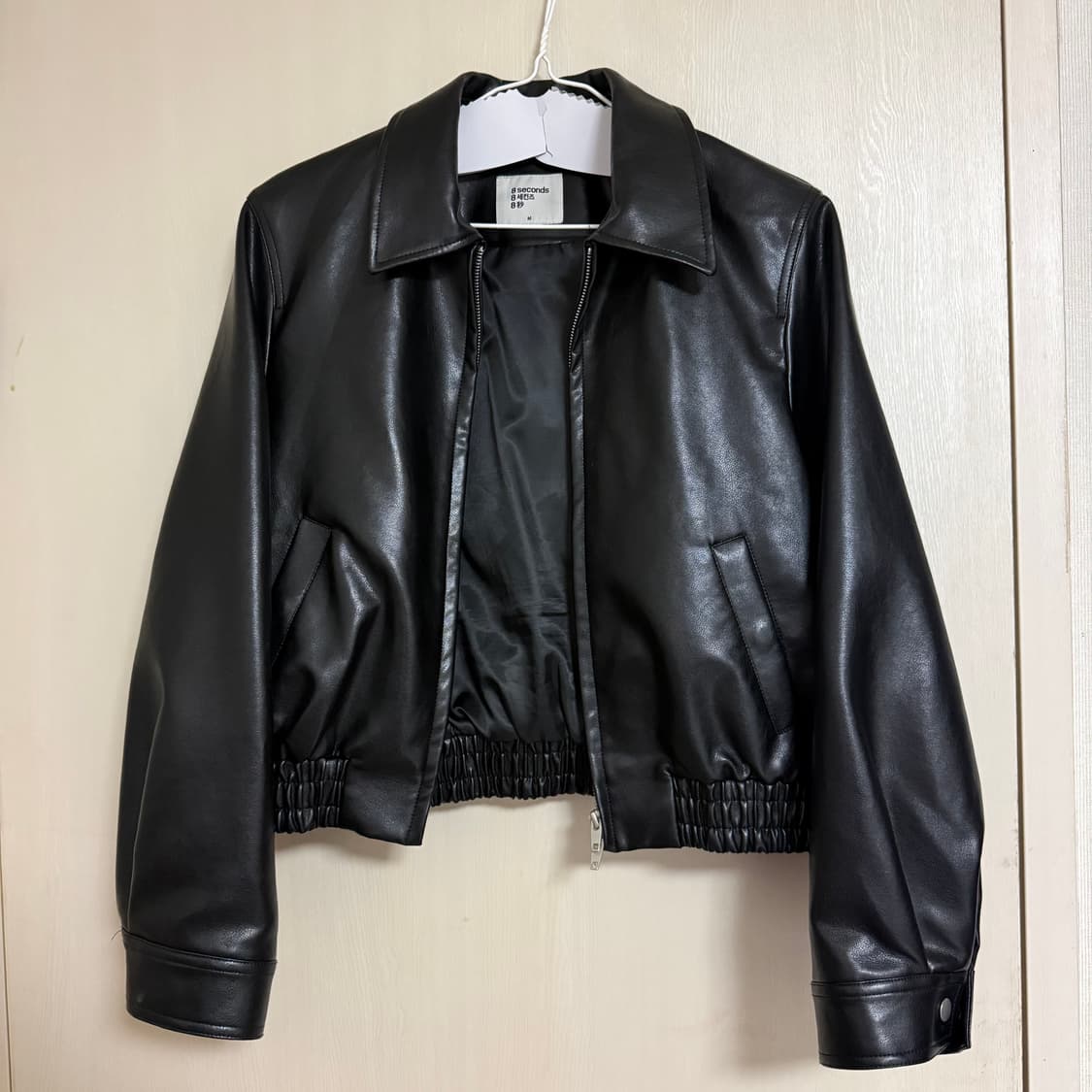 에잇세컨즈 레더자켓 상품이미지1