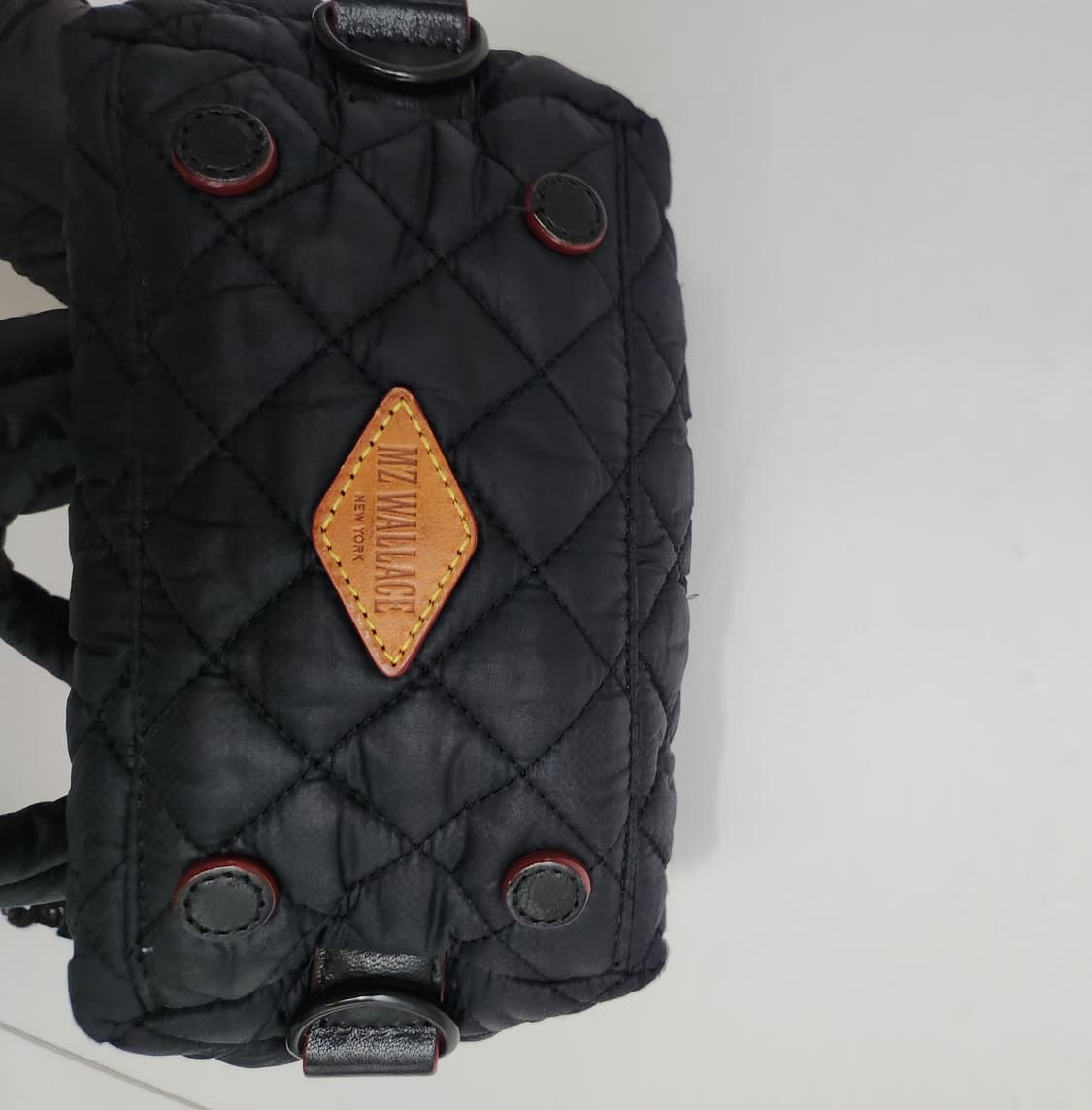 MZ WALLACE 누빔가방 퀄팅가방 토트백 크로스백 상품이미지3