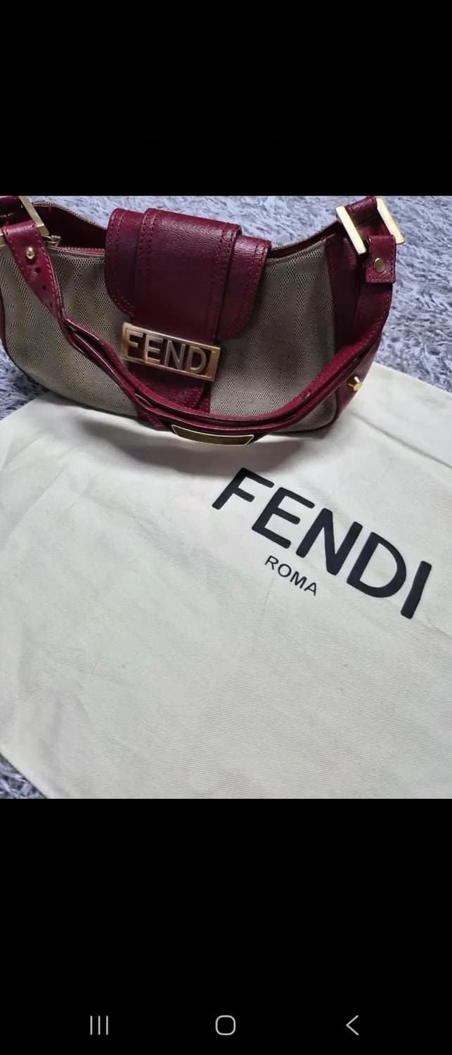 펜디 숄더백 상품이미지1