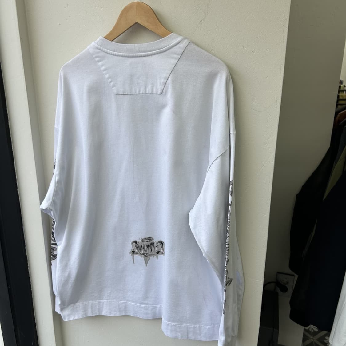 15844 - 준지 25S/S 그래픽 롱슬리브 상품이미지7