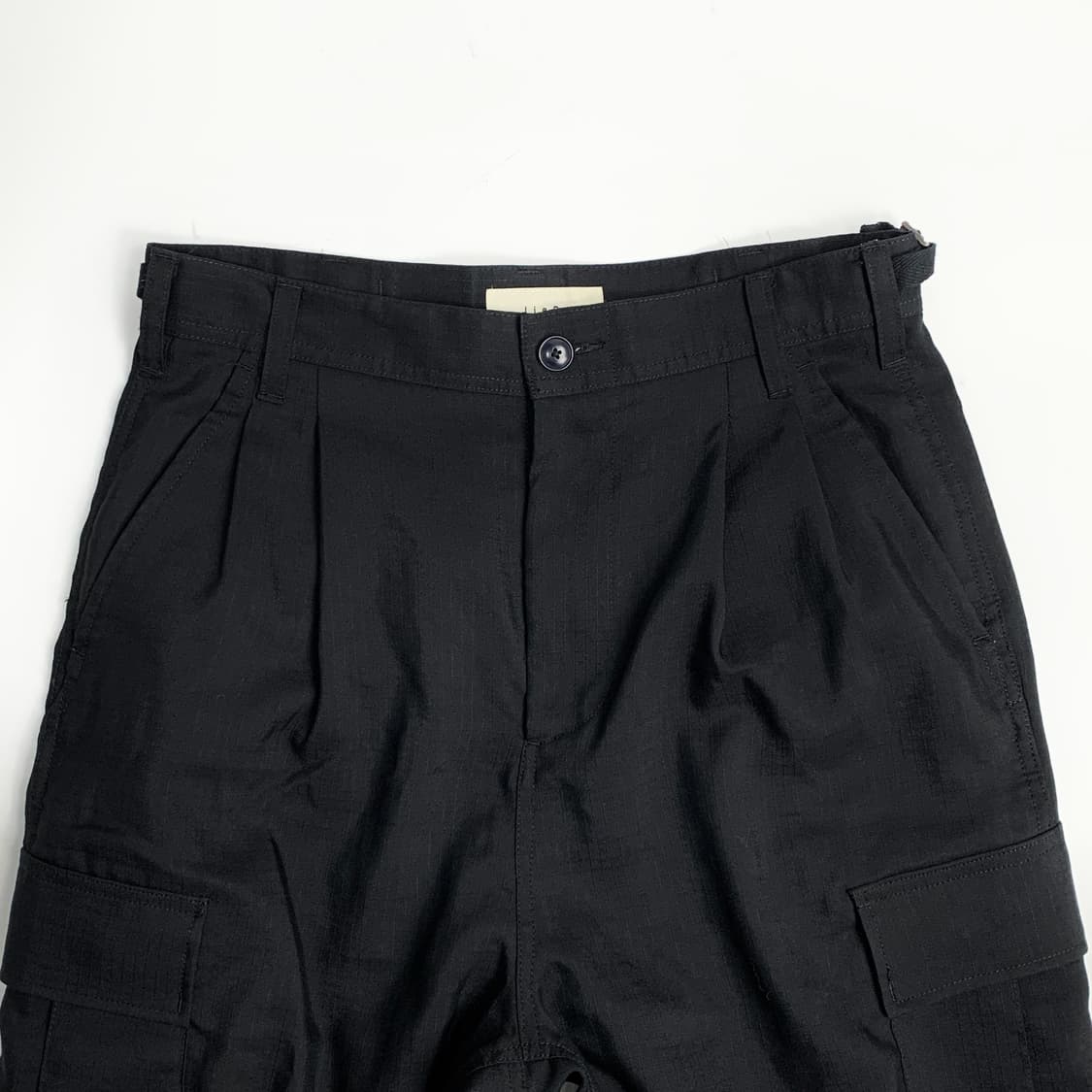 지에다 비대칭 홀 플레어 카고 팬츠 상품이미지7