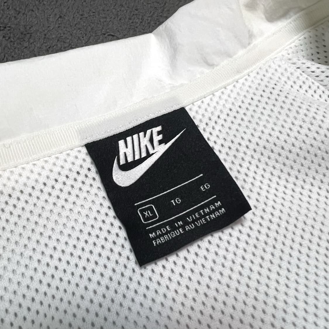 나이키 빅스우시 바람막이 상품이미지4