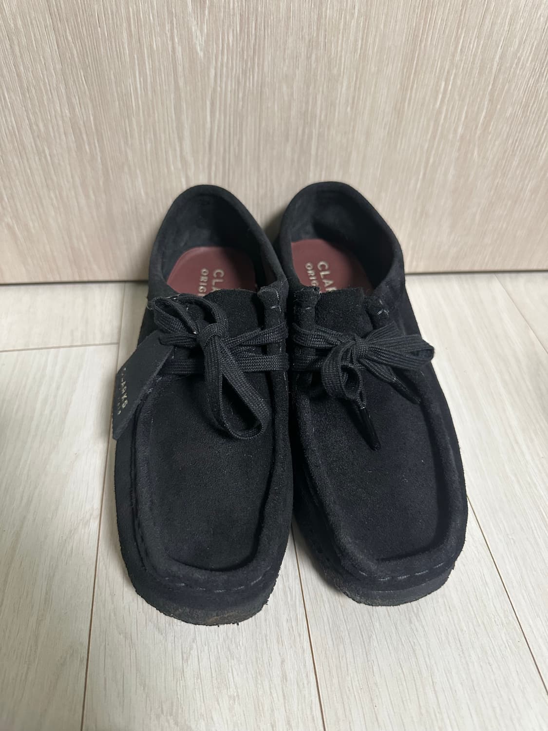 230) 클락스 왈라비 블랙 스웨이드 상품이미지2