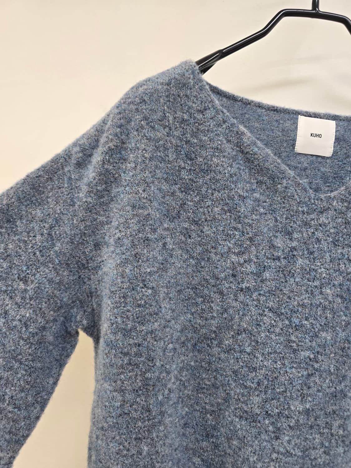 구호 하트넥라인 루즈핏 니트 상품이미지3