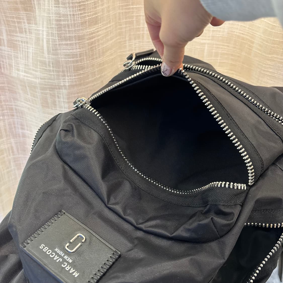 정품 마크제이콥스 나일론 백팩      상품이미지10