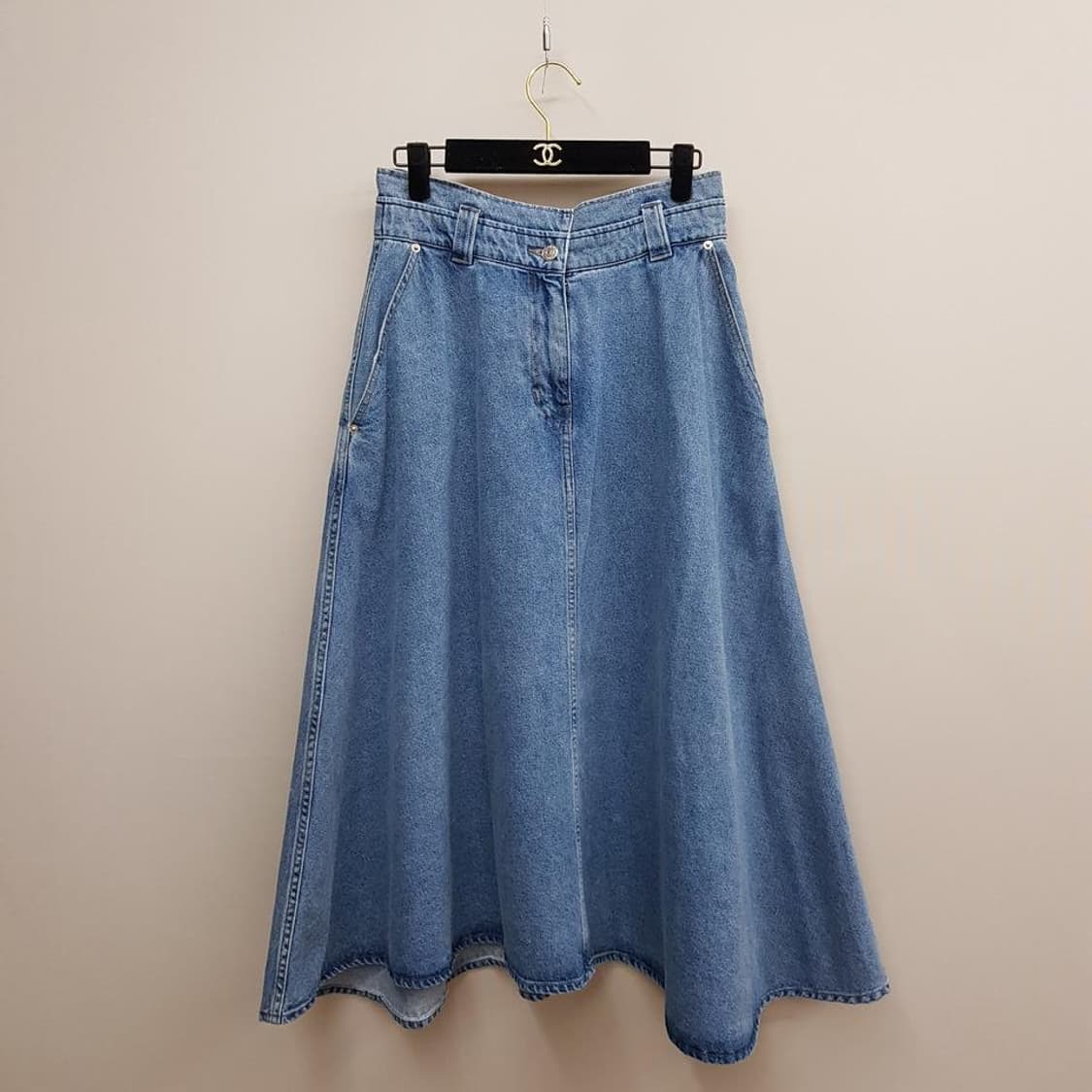 한섬 시스템 2023 데님 플레어 롱스커트 67-98사이즈 상품이미지2