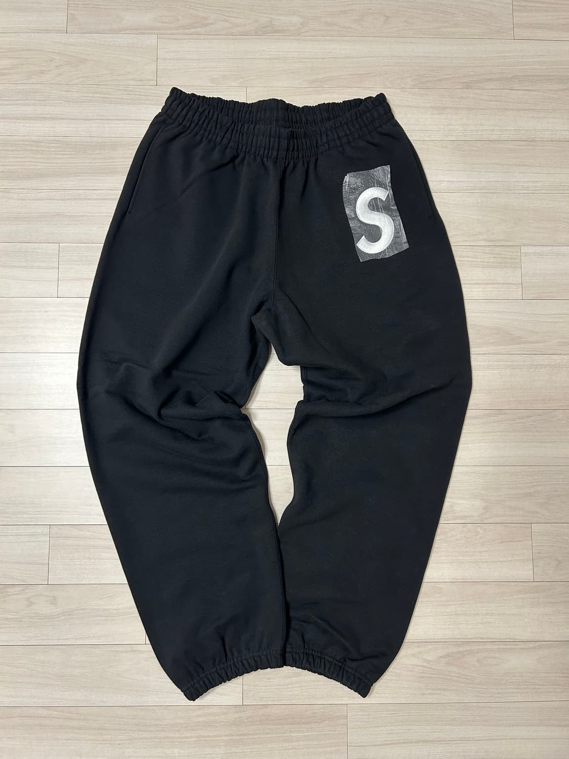 (L) 슈프림 S로고 스웻팬츠-24fw 상품이미지1