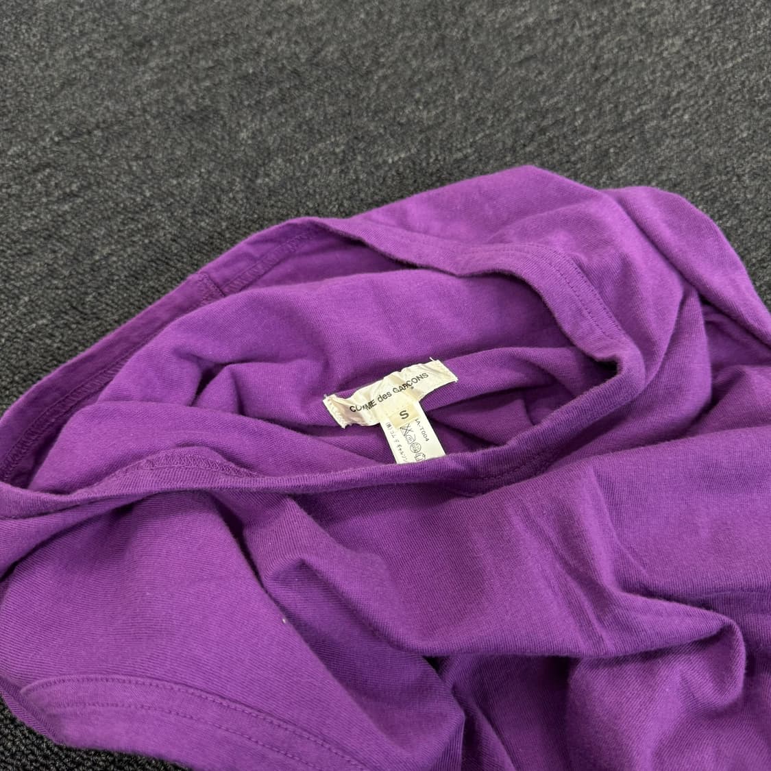 꼼데가르송 슬리브리스 후드 탑 상품이미지9