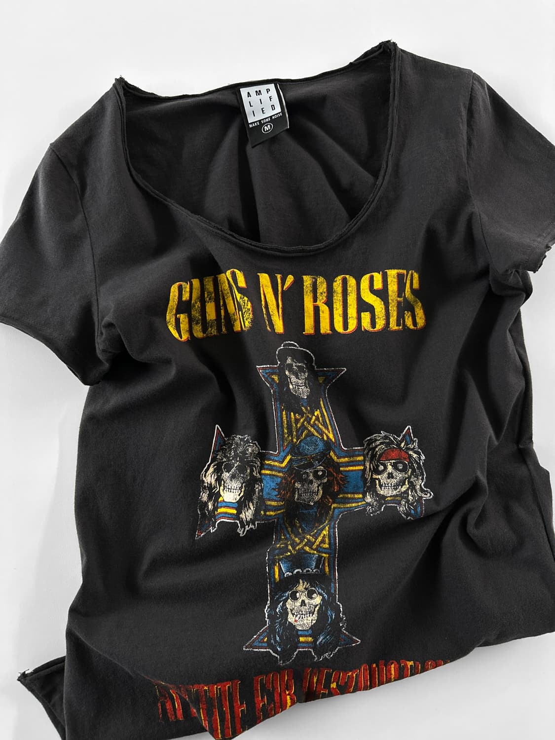 AMPLIFIED 건즈 앤 로지스 티셔츠 상품이미지4