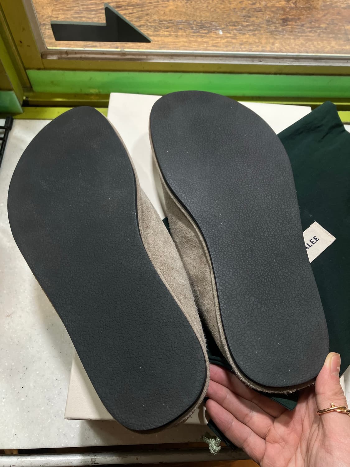 AURALEE 오라리 - 24aw SUEDE SANDALS 상품이미지2