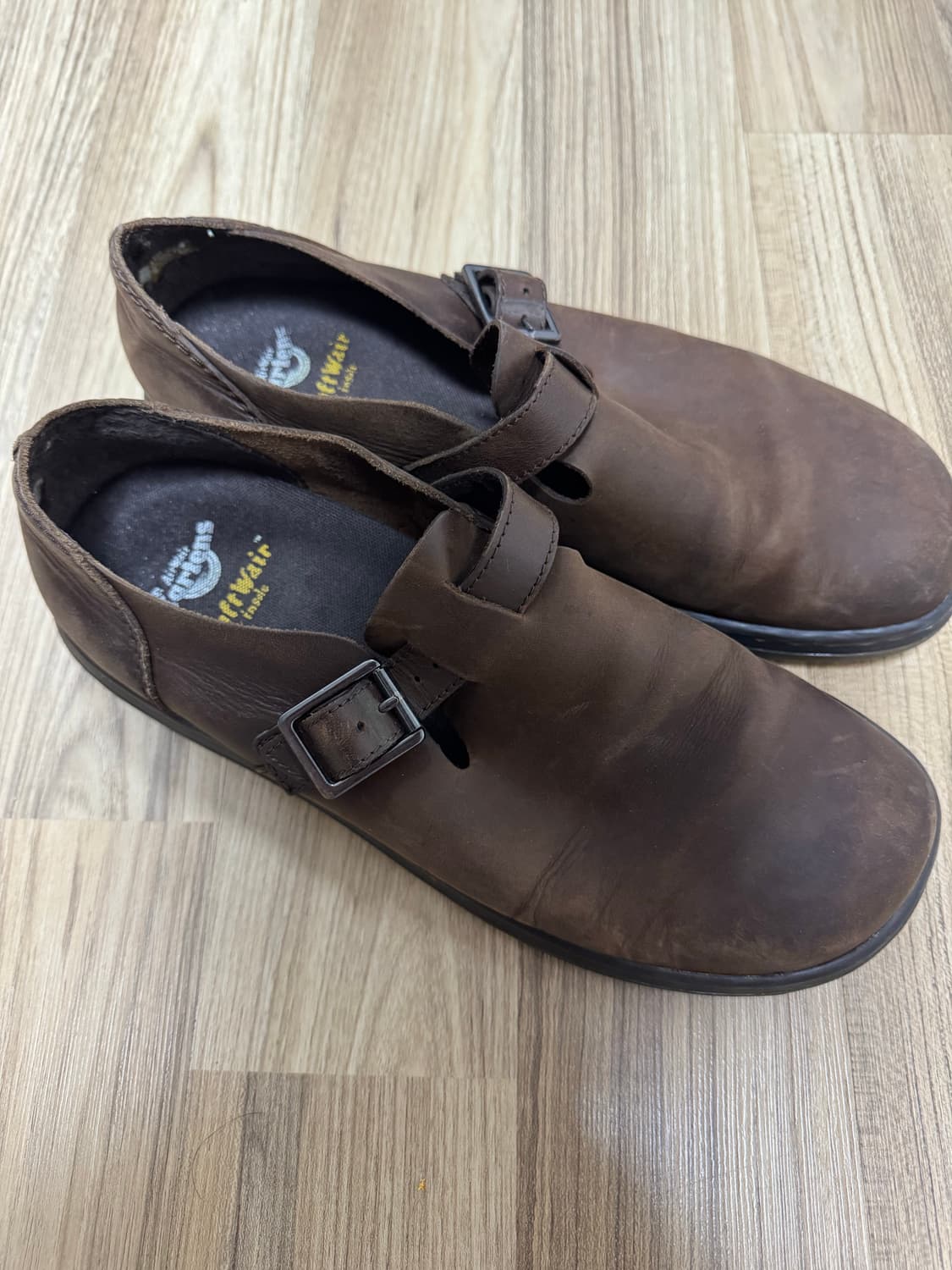 닥터마틴 패트리샤 다크브라운 270(UK8) 상품이미지3