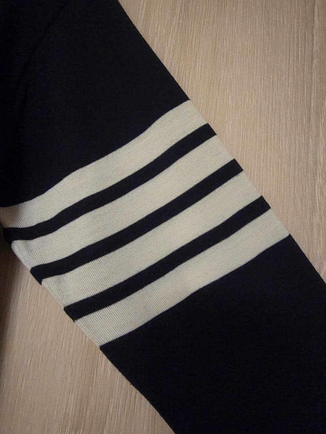 [2사이즈] 톰브라운 파인 메리노울 니트 네이비 상품이미지3