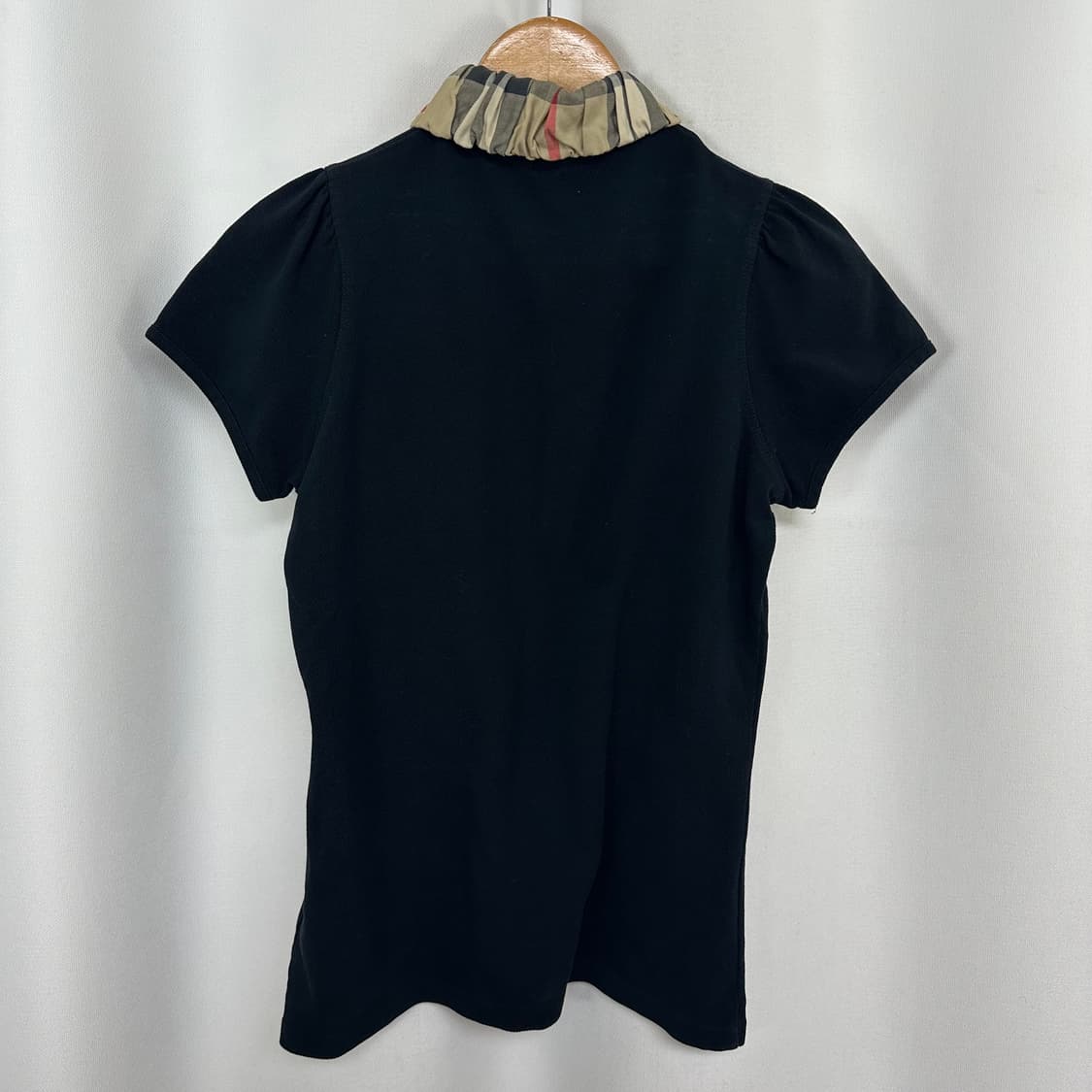 버버리 여자 면 카라 반팔티 검정 M (44추천) 상품이미지8