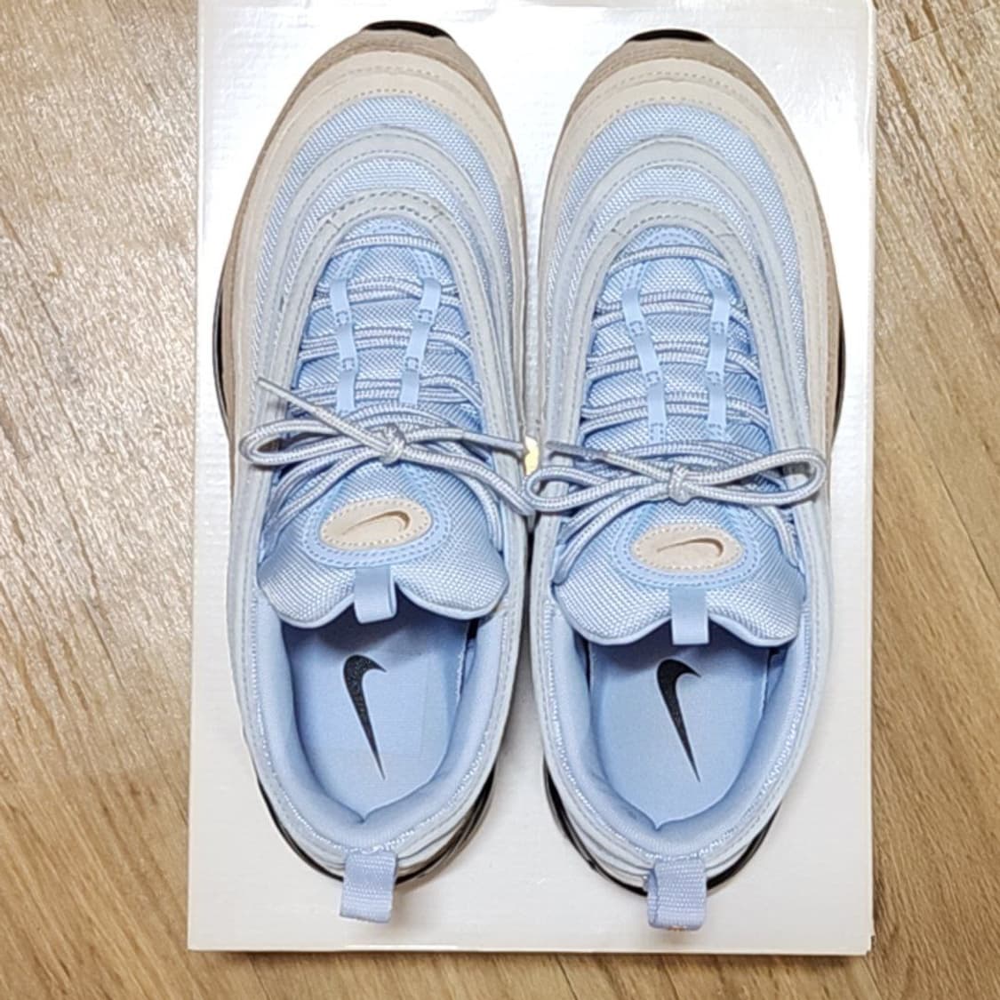 나이키 275 에어맥스97 데저트스카이 상품이미지4