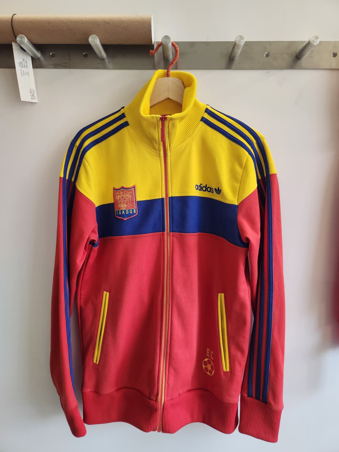 아디다스 에콰도르 트랙탑 져지 상품이미지1