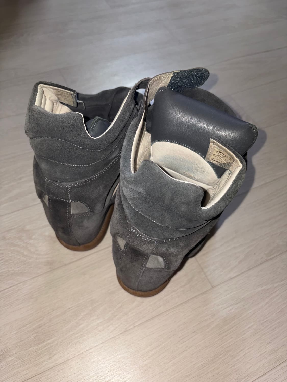 이자벨마랑 베켓 스니커즈 250 상품이미지2