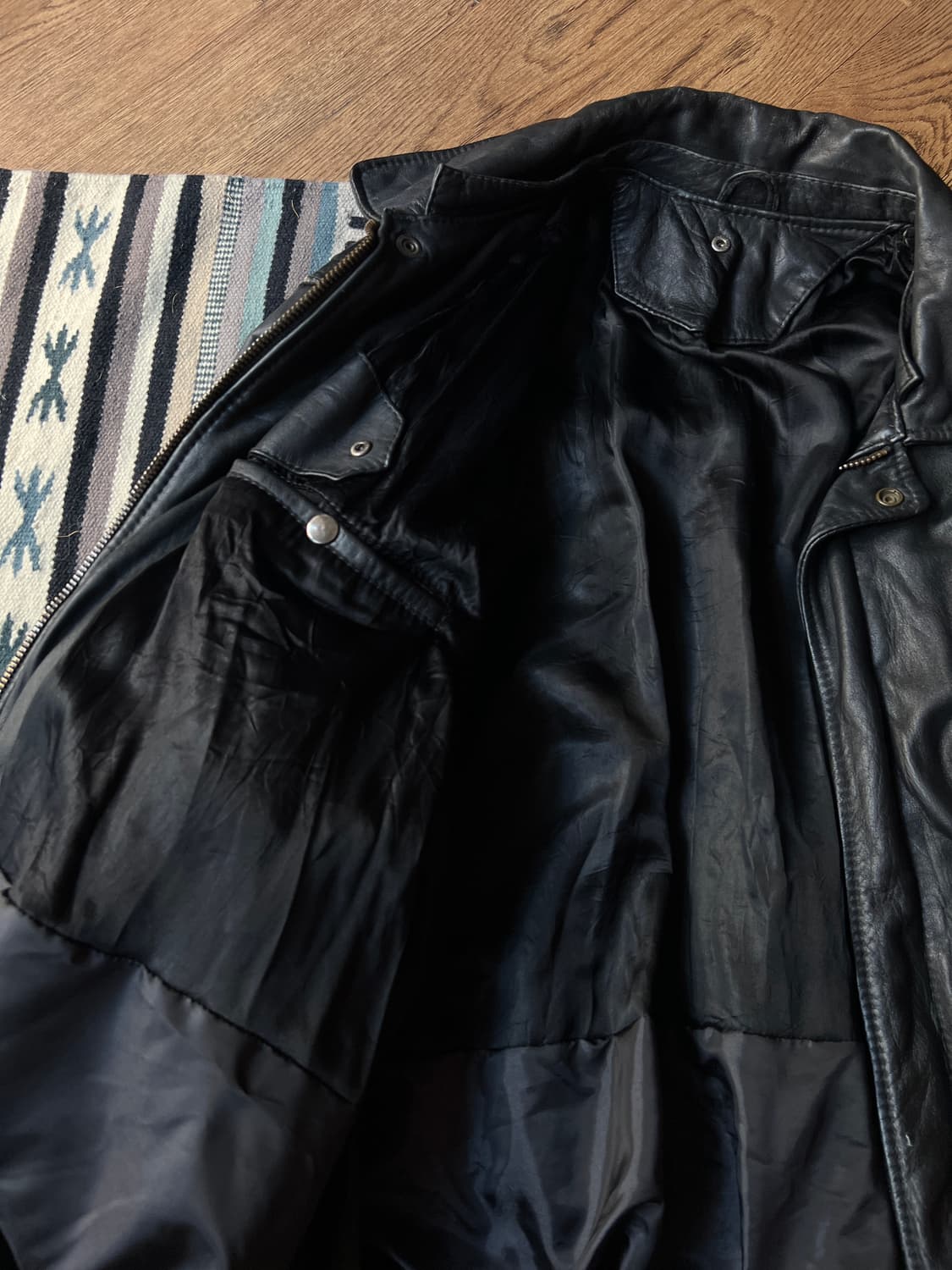 [XL]90's USA 빈티지 리얼레더 A-2 블랙 플라이트 자켓 상품이미지5