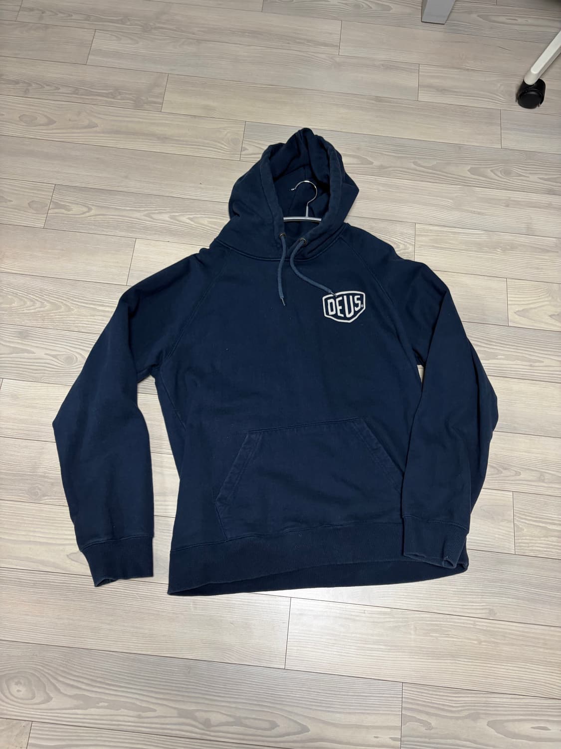 데우스 후드티 상품이미지1