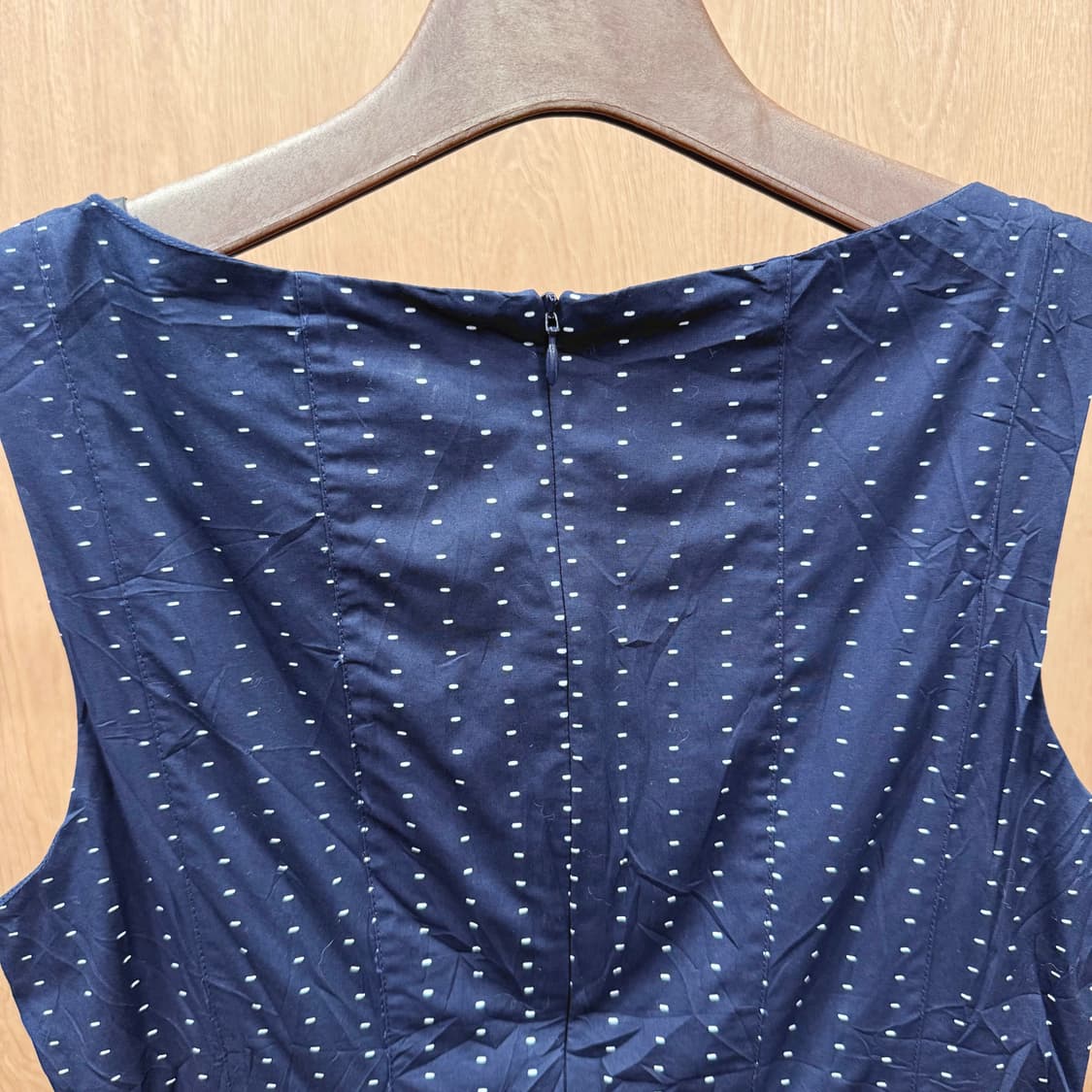 아돌포 도밍게즈 슬리브리스 브이넥 원피스 도트 패턴 백 지퍼 네이비 상품이미지6