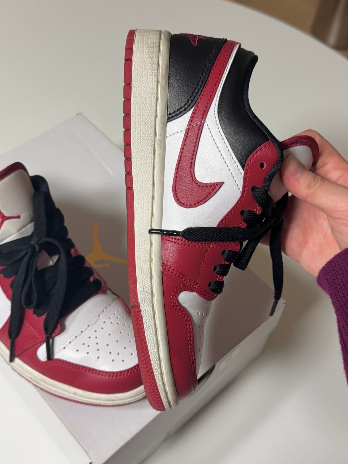 [230] 조던 1 로우 화이트 짐레드 상품이미지5